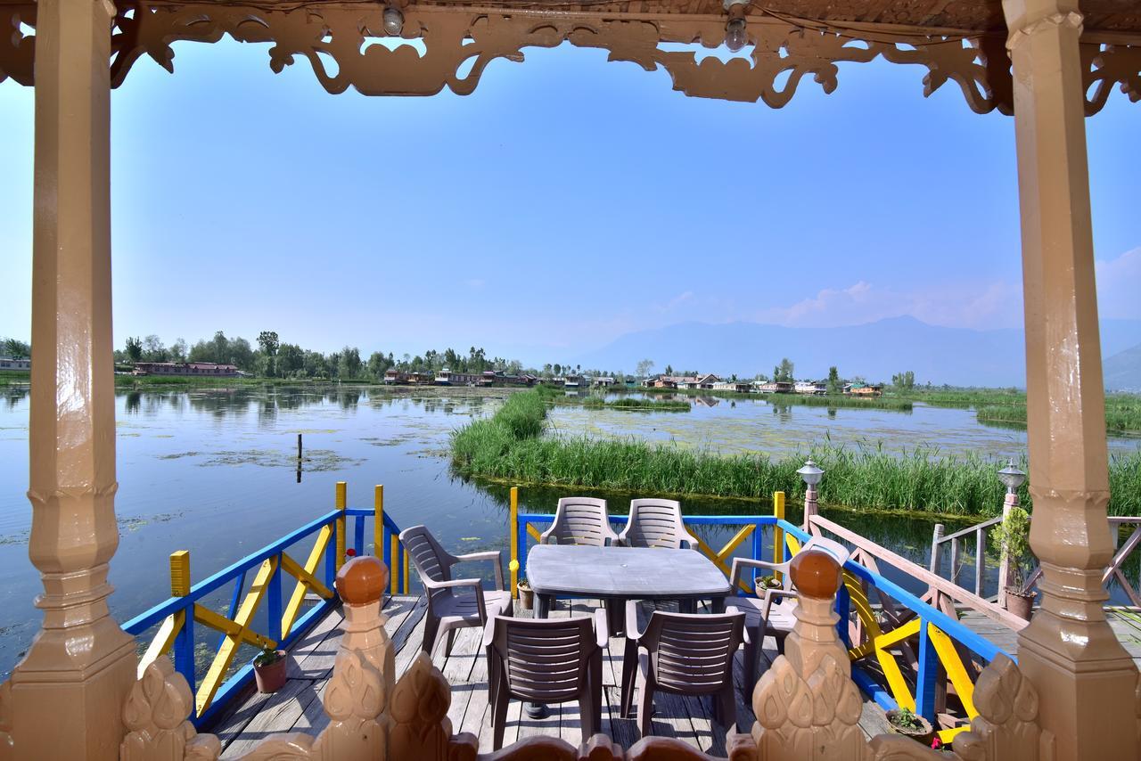 Golden Hopes Group Of Houseboats Hotel Srinagar  Luaran gambar