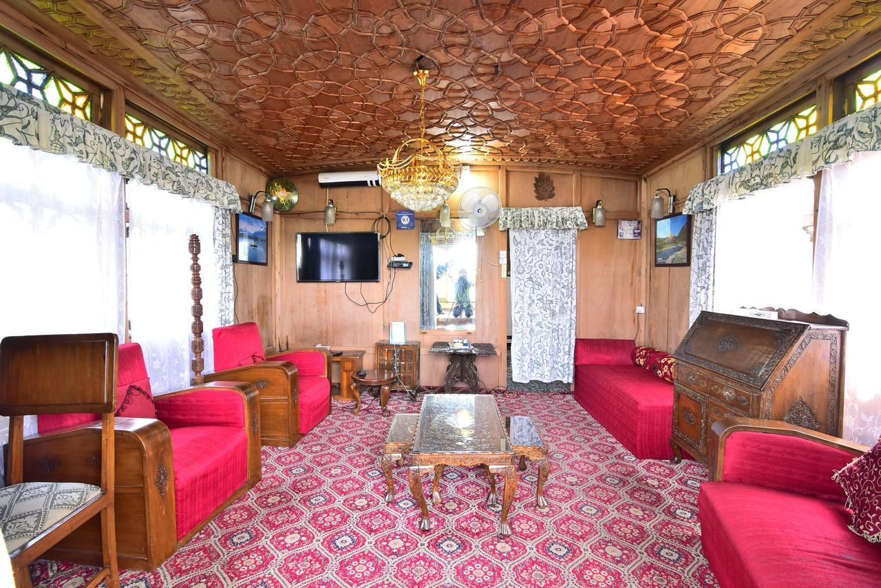 Golden Hopes Group Of Houseboats Hotel Srinagar  Luaran gambar