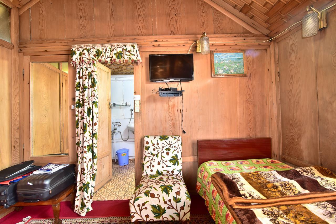 Golden Hopes Group Of Houseboats Hotel Srinagar  Luaran gambar