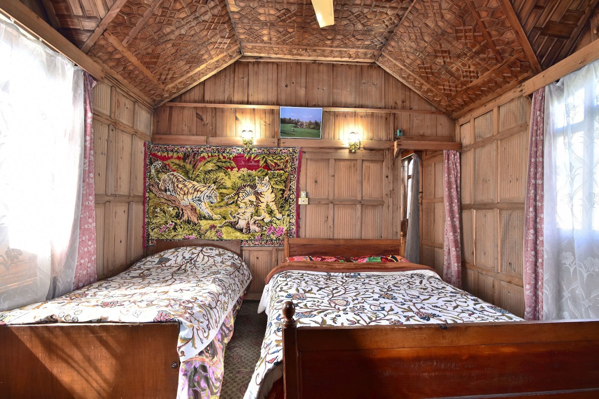 Golden Hopes Group Of Houseboats Hotel Srinagar  Luaran gambar